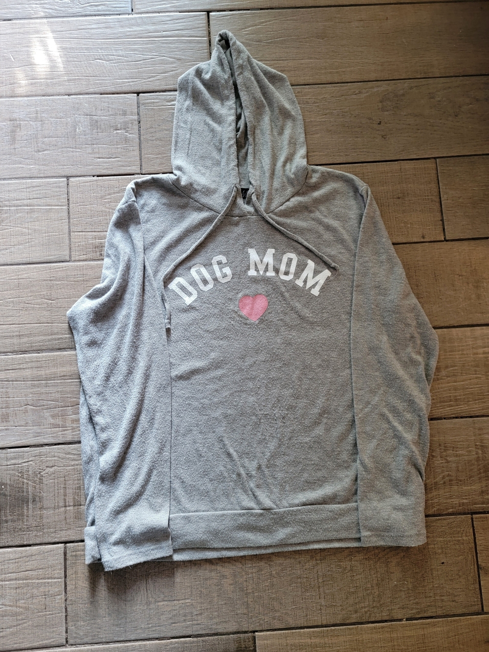 Lightweight Gray 'Dog Mom' Hoodie with Pink Heart